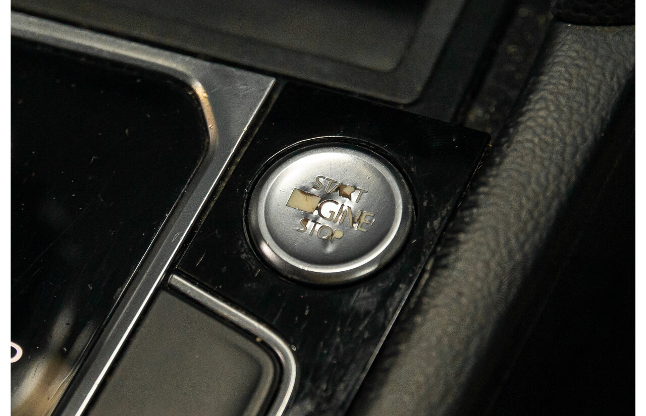 07/2016 Volkswagen Passat 132 TSI Comfortline (FWD) 3C MY16 4d Wagon Deep Black Pearl Turbo 1.8L