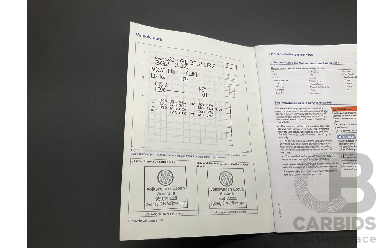 07/2016 Volkswagen Passat 132 TSI Comfortline (FWD) 3C MY16 4d Wagon Deep Black Pearl Turbo 1.8L