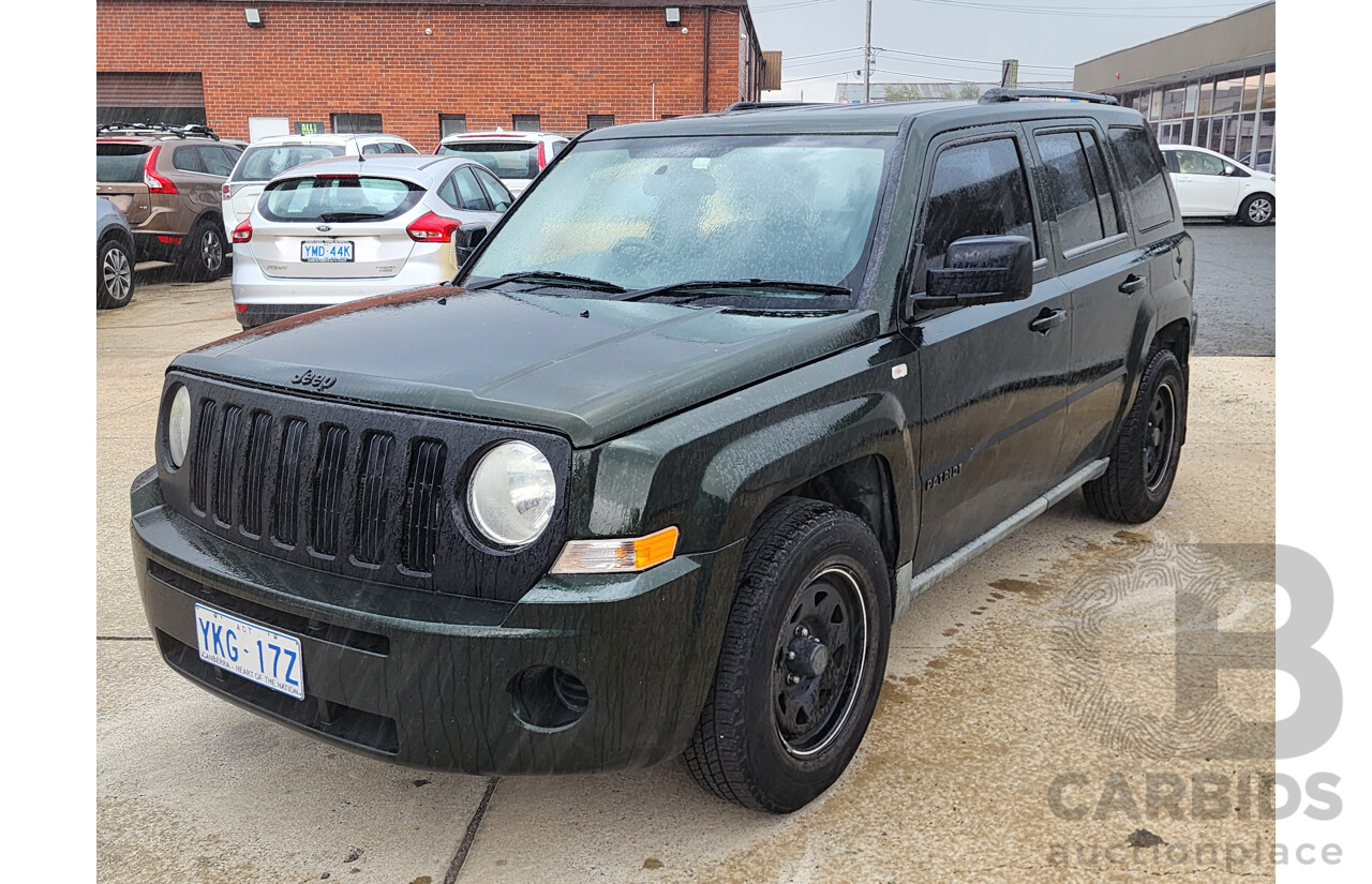 4/2010 Jeep Patriot Sport MK 4d Wagon Green 2.4L