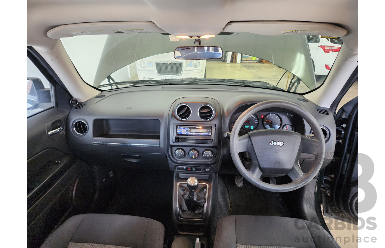 4/2010 Jeep Patriot Sport MK 4d Wagon Green 2.4L