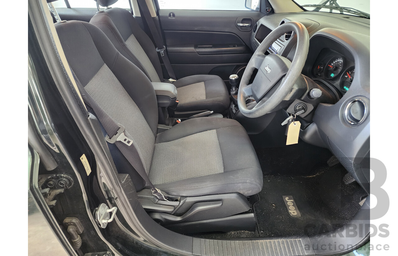 4/2010 Jeep Patriot Sport MK 4d Wagon Green 2.4L