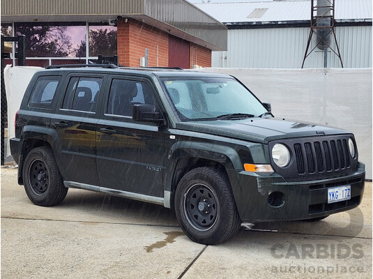 4/2010 Jeep Patriot Sport MK 4d Wagon Green 2.4L