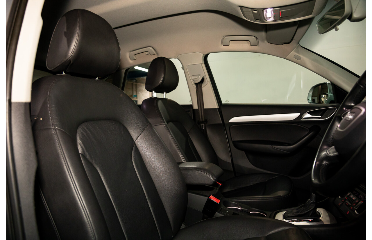 02/2016 Audi Q3 1.4 TFSI (110kW) FWD 8U MY15 4D Wagon Floret Silver Turbo 1.4L