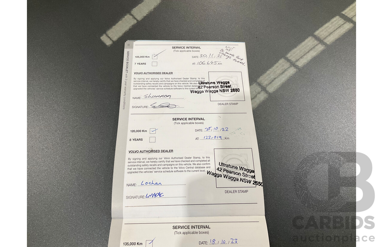 07/2018 Volvo XC40 T5 Momemtum (AWD) 536 MY18 4d Wagon Bright Silver Metallic Turbo 2.0L