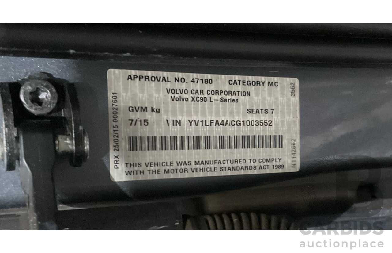 07/2018 Volvo XC40 T5 Momemtum (AWD) 536 MY18 4d Wagon Bright Silver Metallic Turbo 2.0L