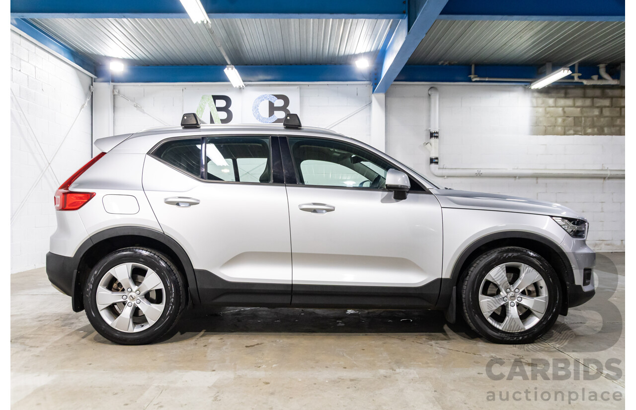 07/2018 Volvo XC40 T5 Momemtum (AWD) 536 MY18 4d Wagon Bright Silver Metallic Turbo 2.0L