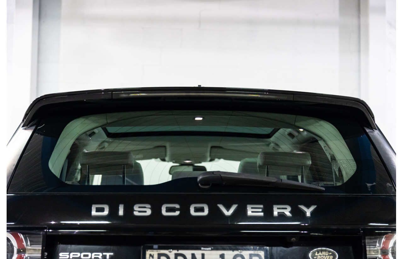 01/2016 Land Rover Discovery Sport Td4 HSE (AWD) LC MY16.5 4d Wagon Santorini Black Metallic Turbo Diesel 2.2L