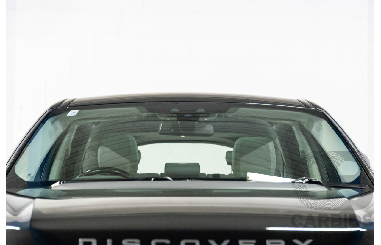 01/2016 Land Rover Discovery Sport Td4 HSE (AWD) LC MY16.5 4d Wagon Santorini Black Metallic Turbo Diesel 2.2L