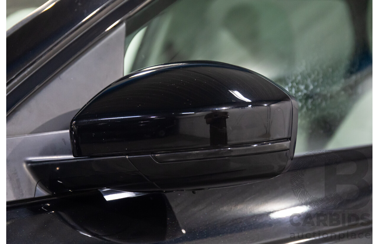 01/2016 Land Rover Discovery Sport Td4 HSE (AWD) LC MY16.5 4d Wagon Santorini Black Metallic Turbo Diesel 2.2L