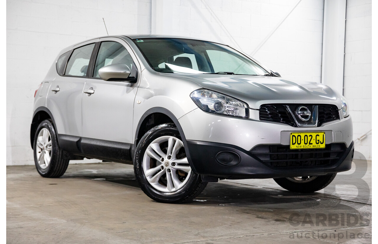4/2013 Nissan Dualis ST (4x2) J10 MY13 4d Wagon Titanium Grey Metallic 2.0L