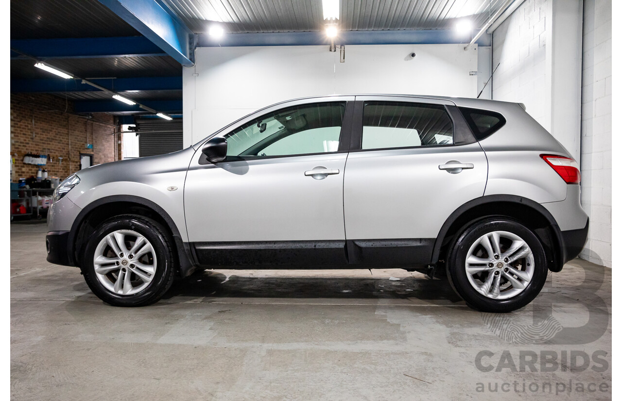 4/2013 Nissan Dualis ST (4x2) J10 MY13 4d Wagon Titanium Grey Metallic 2.0L