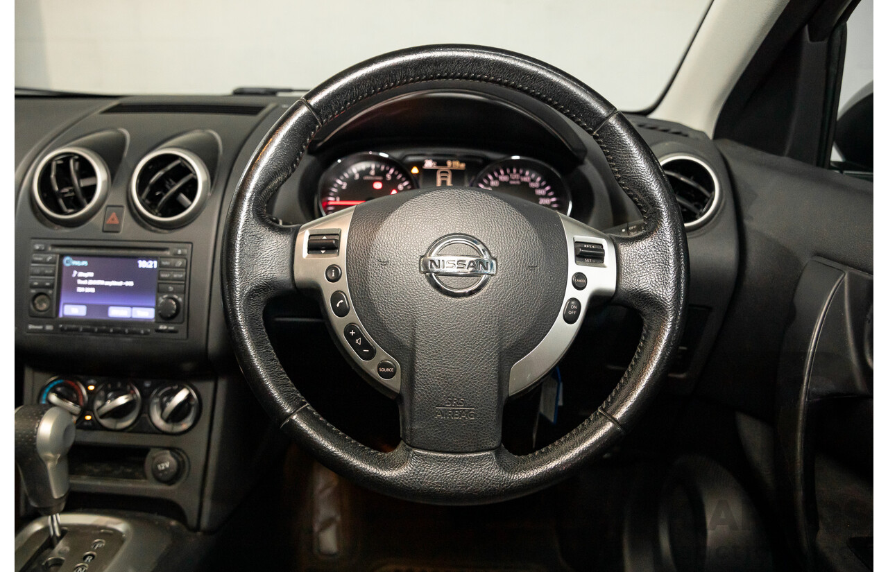 4/2013 Nissan Dualis ST (4x2) J10 MY13 4d Wagon Titanium Grey Metallic 2.0L