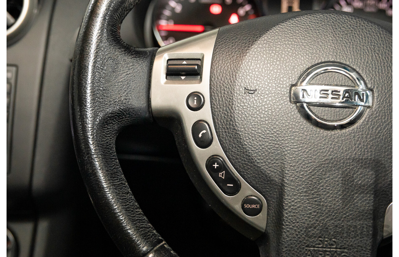 4/2013 Nissan Dualis ST (4x2) J10 MY13 4d Wagon Titanium Grey Metallic 2.0L