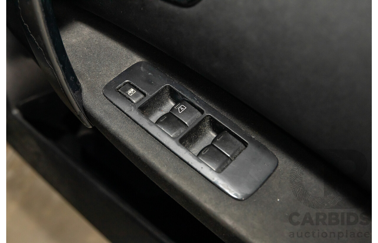 4/2013 Nissan Dualis ST (4x2) J10 MY13 4d Wagon Titanium Grey Metallic 2.0L