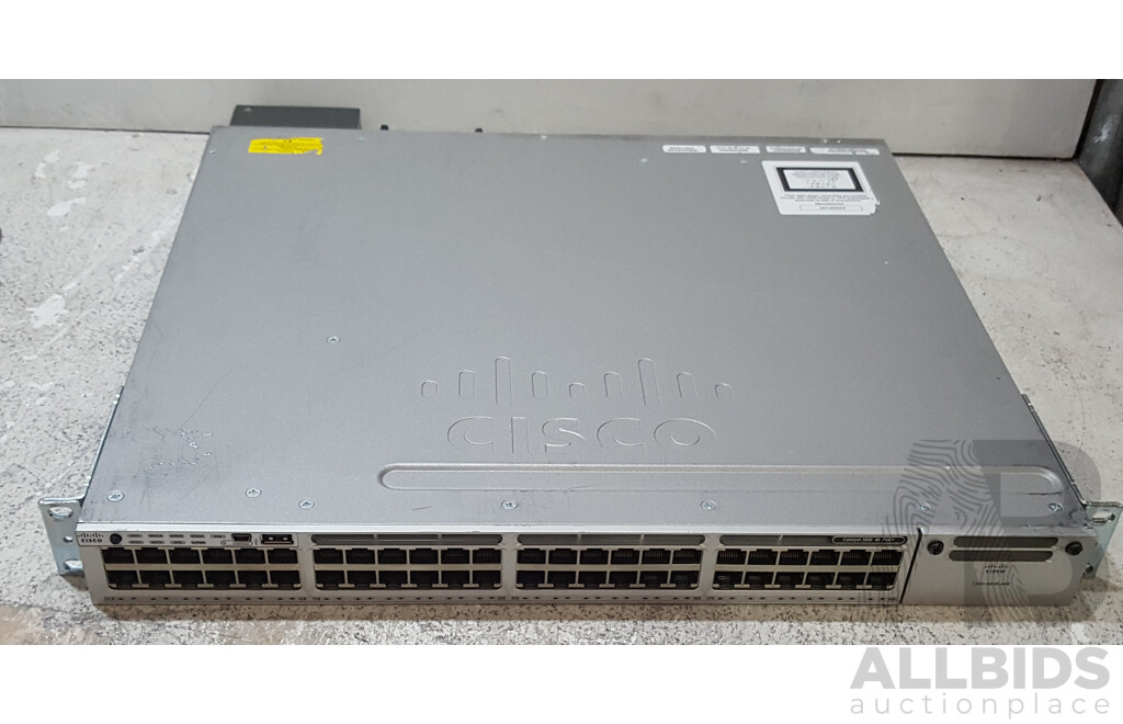 Cisco (WS-C3850-48F-S) Catalyst 3850 48 PoE+ 48-Port Gigabit Switch
