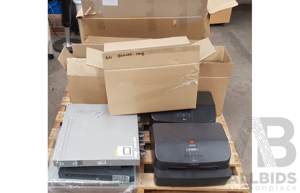 Bulk Lot of Assorted IT Equipment & Accessories