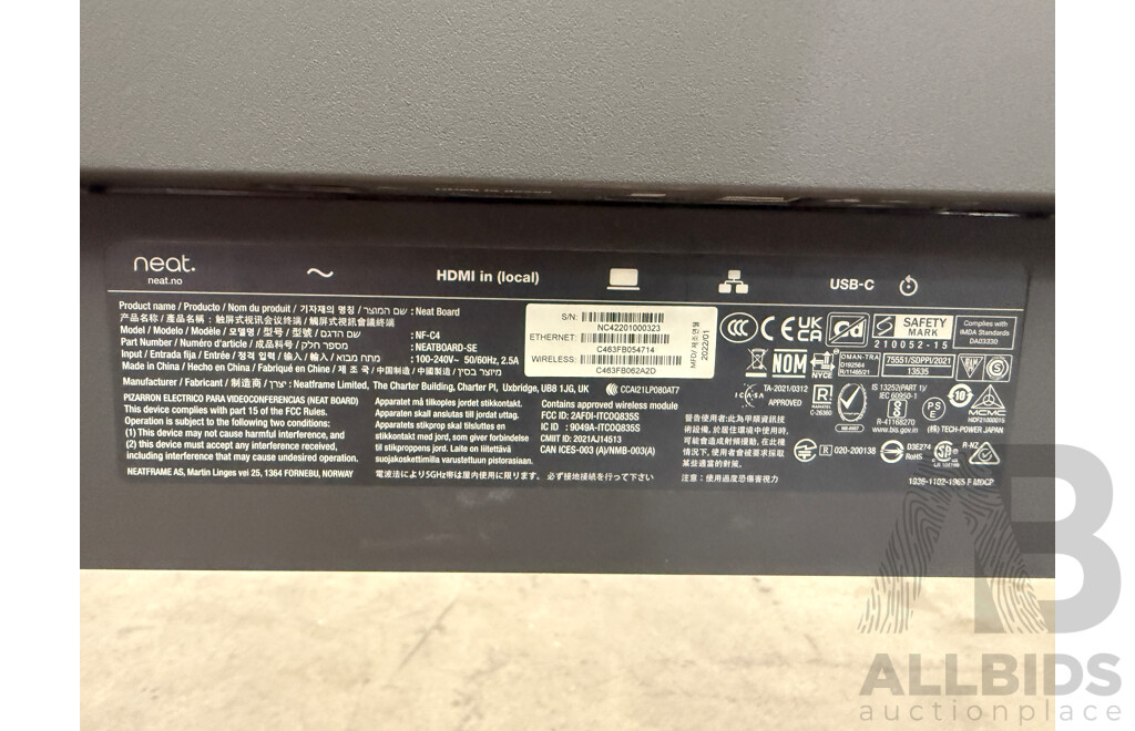 Neat Board 65 Inch Touch Screen Monitor with Rollerable Fixed Stand