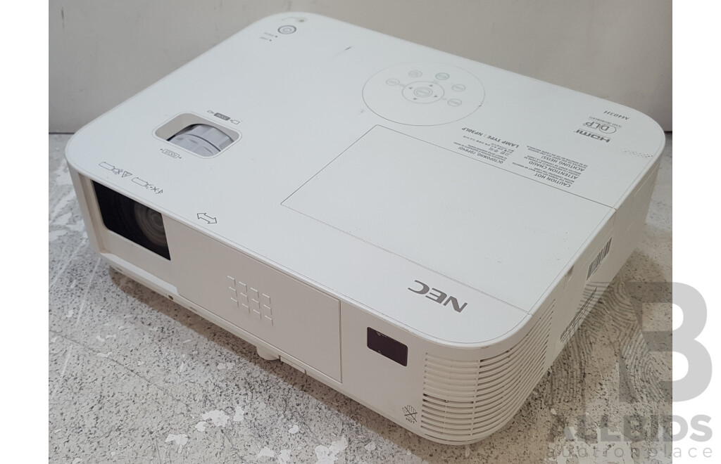 NEC (M403H) Full HD (1080p) DLP Projector