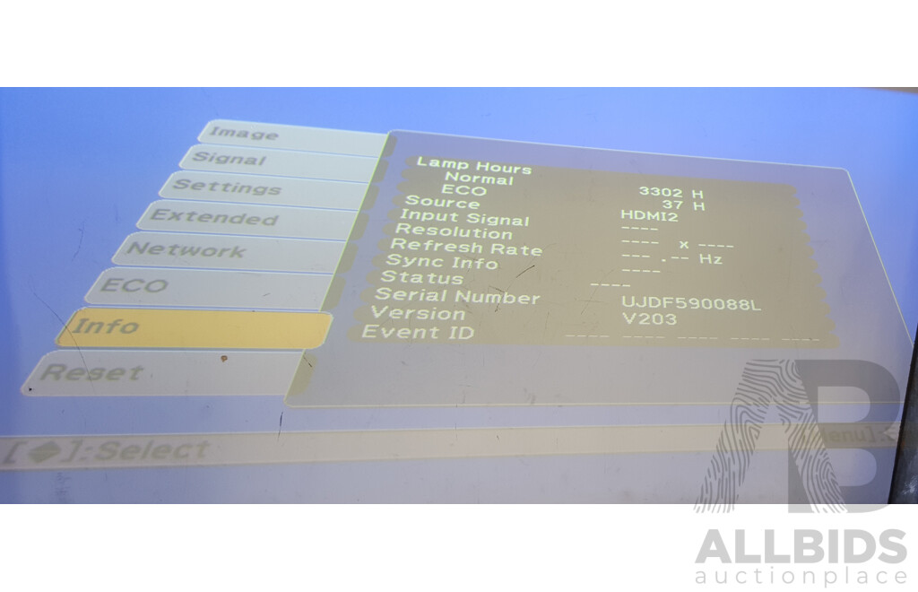 Epson (EB-575Wi) WXGA 3LCD Projector