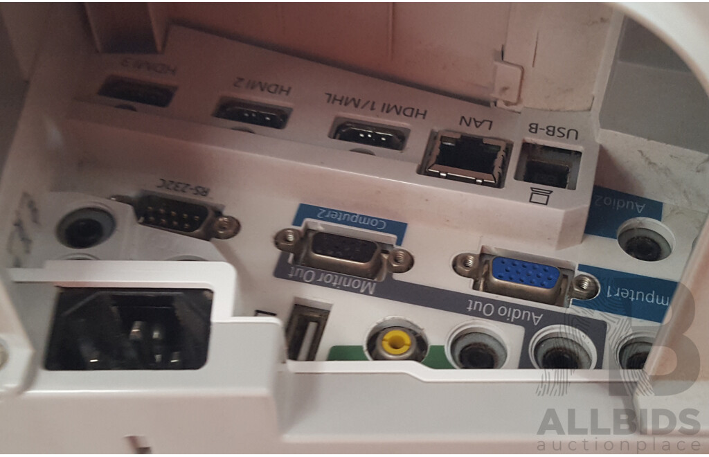 Epson (EB-695Wi) WXGA 3LCD Projector