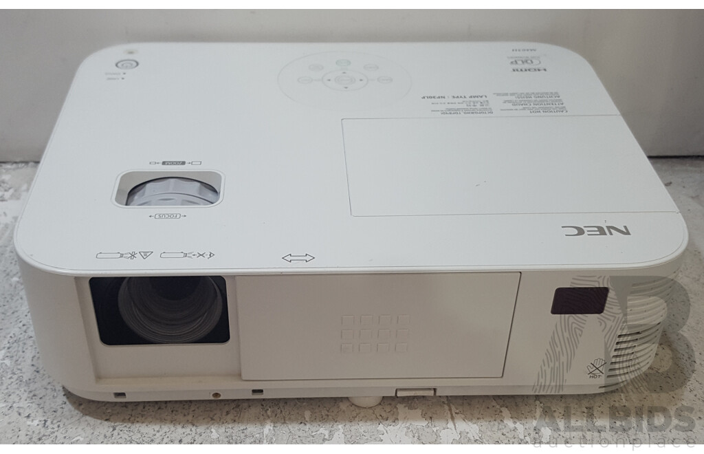 NEC (M403H) Full HD (1080p) DLP Projector