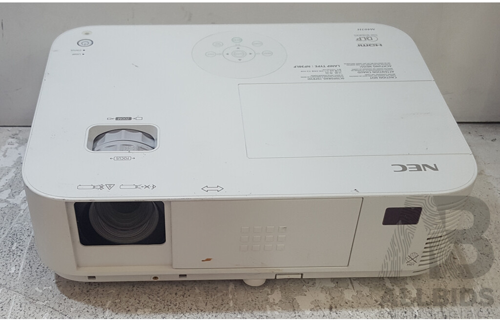 NEC (M403H) Full HD (1080p) DLP Projector