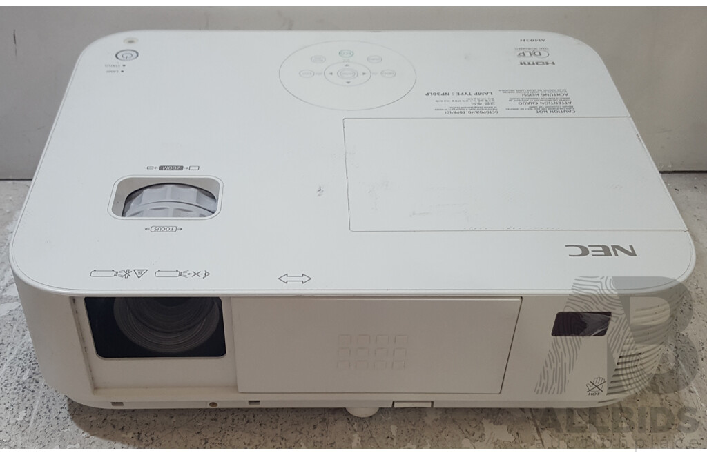 NEC (M403H) Full HD (1080p) DLP Projector
