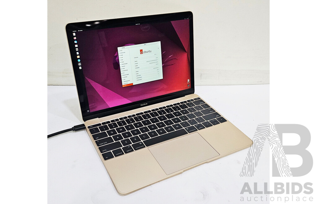 Apple (A1534) Intel Core M3-6Y30 CPU 0.9GHz - 2.2GHz Dual-Core CPU 12-Inch MacBook