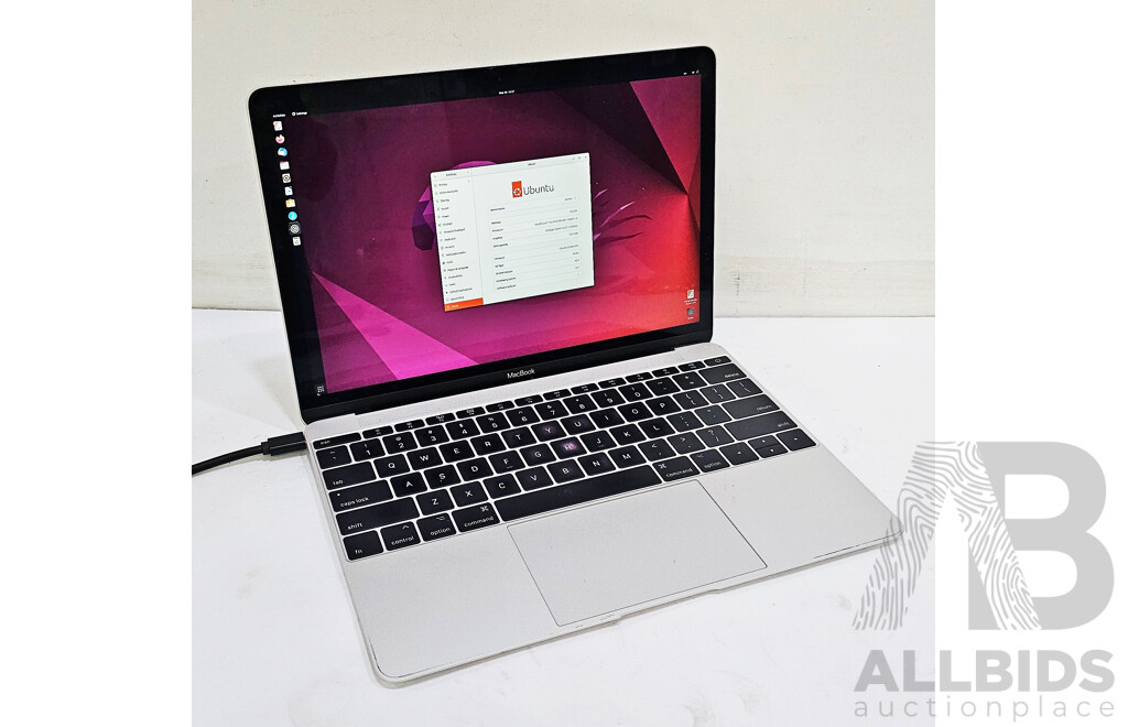 Apple (A1534) Intel Core M3-7Y32 CPU 1.2GHz - 3GHz Dual-Core CPU 12-Inch MacBook