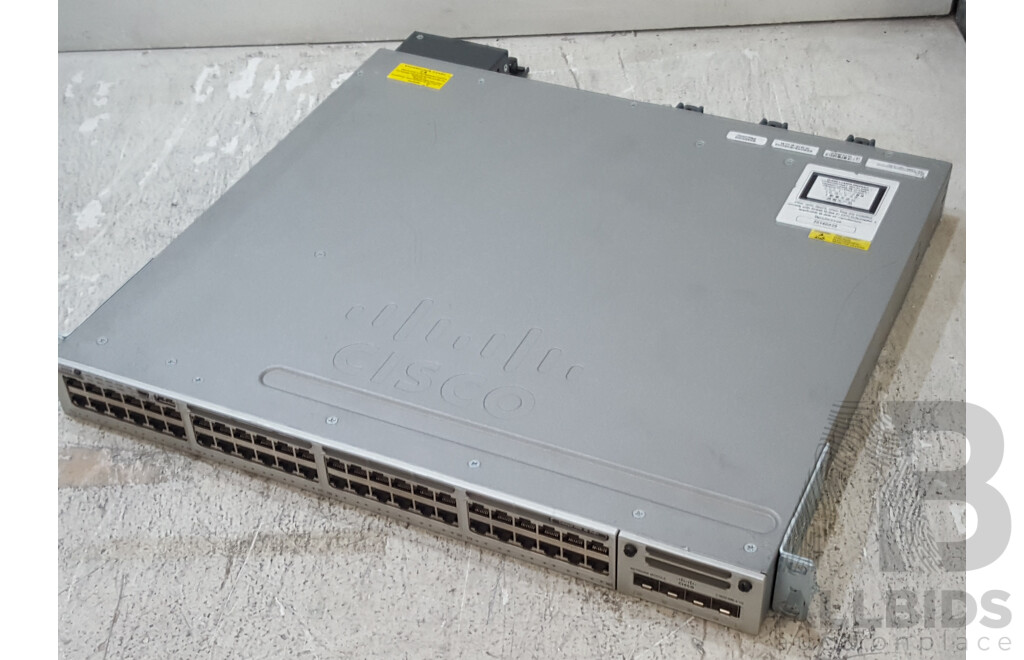 Cisco (WS-C3850-48P-S) Catalyst 3850-48-PoE+ 48-Port Gigabit Switch