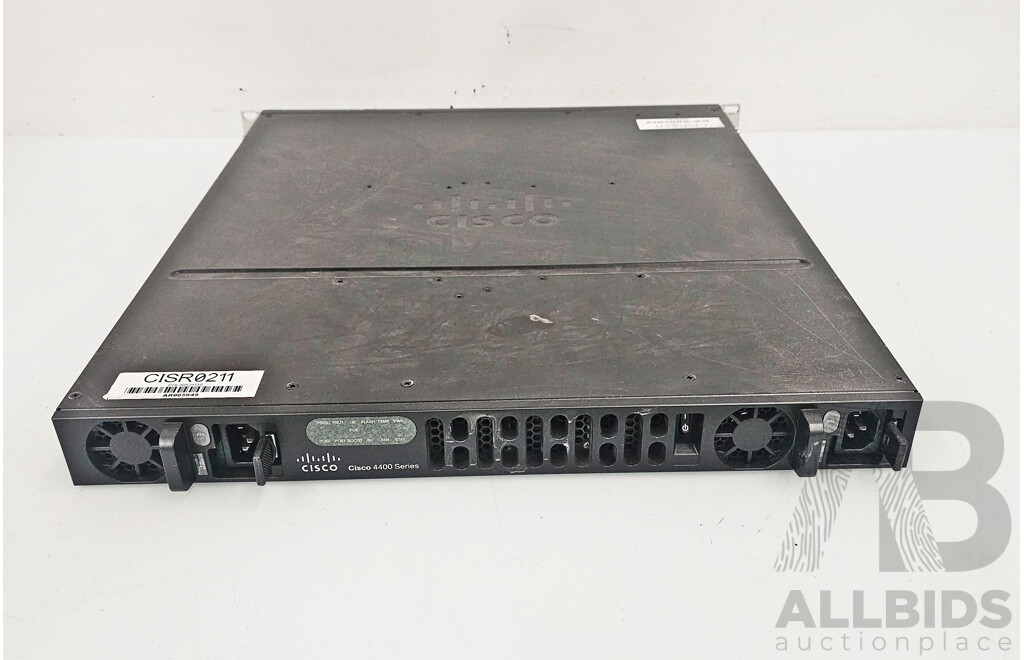 Cisco (ISR4431/K9) 4400 Series Integrated Services Router