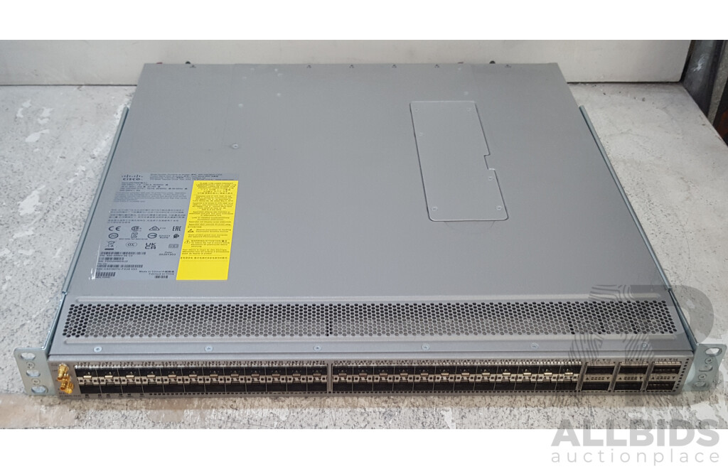Cisco (N9K-C93180YC-FX3S) Nexus 9300 Series Fiber Switch