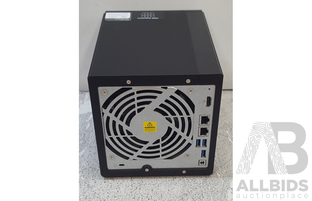 QNAP (TS-451D2) 4-Bay SATA NAS Appliance