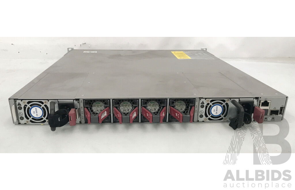 Cisco Nexus (N9K-C93180YC-EX) 9300 Series Integrated Switch