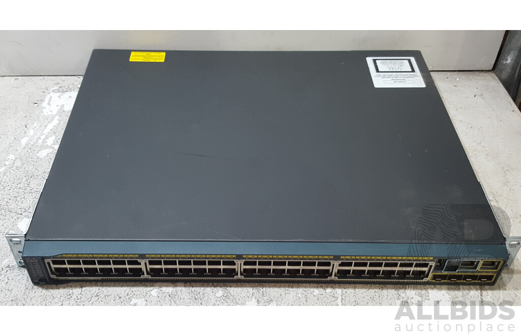 Cisco (WS-C2960S-48FPS-L) Catalyst 2960-S Series PoE+ 48-Port Gigabit Ethernet Switch