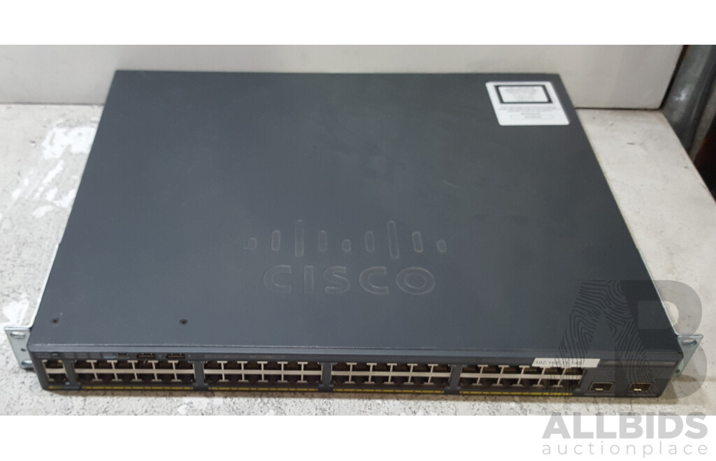Cisco (WS-C2960X-48LPD-L) Catalyst 2960-X Series 48-Port Gigabit PoE+ Switch