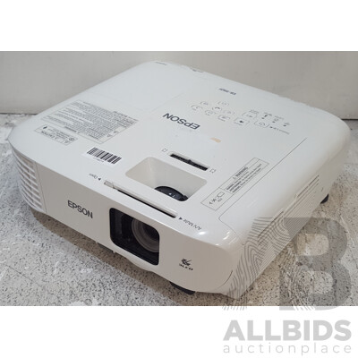 Epson (EB-992F) Full HD (1080p) 3LCD Projector