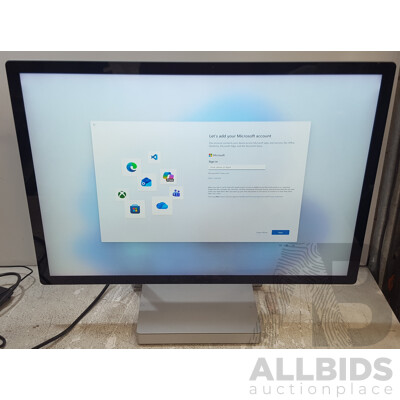 Microsoft (2028) Surface Studio 2+ 11th Gen Intel Core i7 (11370H) 3.30GHz-4.80GHz 4-Core CPU 28-Inch Touchscreen All-in-One Computer