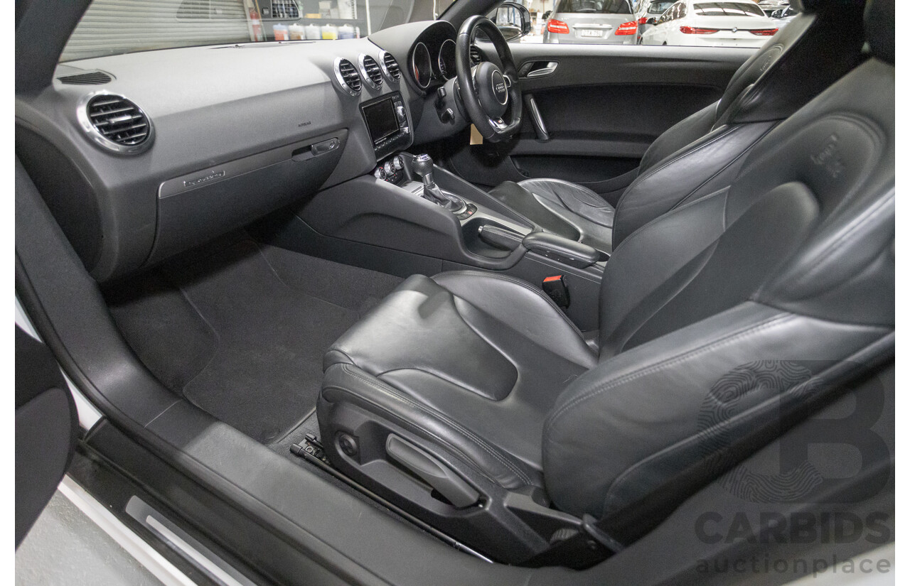 6/2014 Audi TT S-Line 2.0 TFSI Quattro (AWD) 8J MY14 2D Coupe Glacier White Turbo (155kw) 2.0L