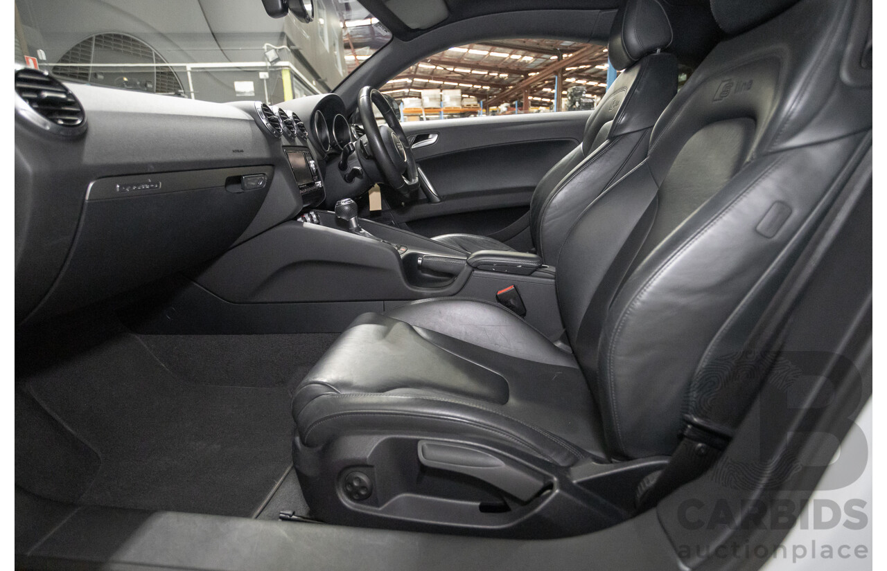 6/2014 Audi TT S-Line 2.0 TFSI Quattro (AWD) 8J MY14 2D Coupe Glacier White Turbo (155kw) 2.0L