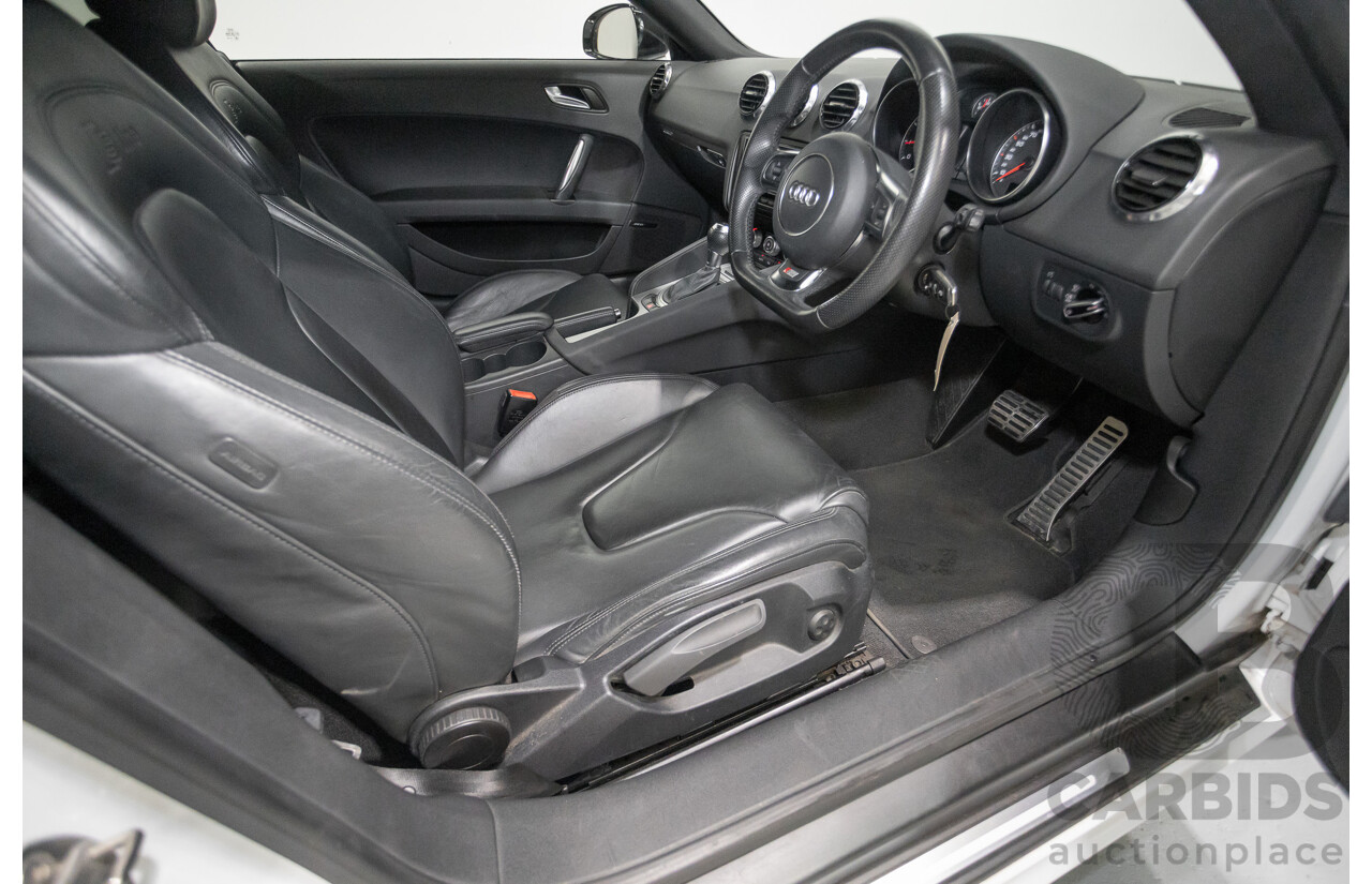 6/2014 Audi TT S-Line 2.0 TFSI Quattro (AWD) 8J MY14 2D Coupe Glacier White Turbo (155kw) 2.0L