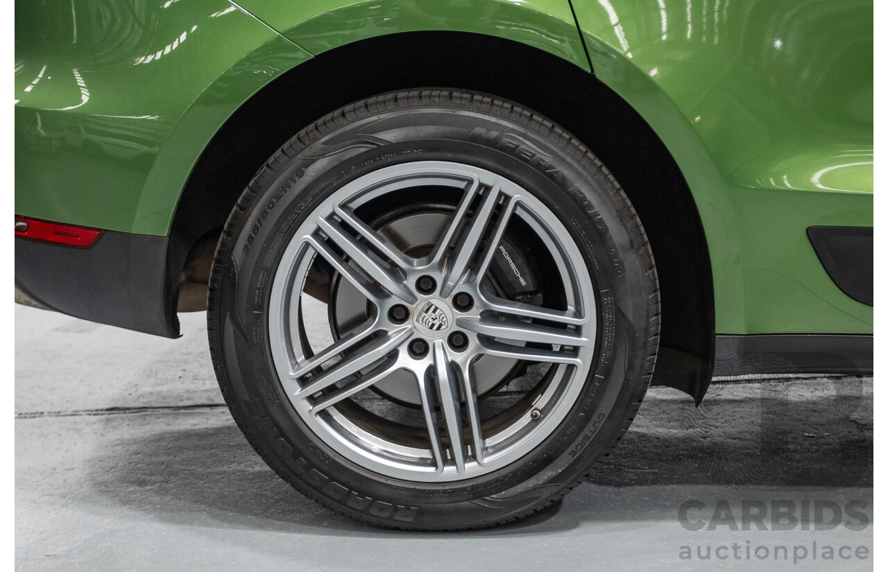 6/2019 Porsche Macan (AWD) 95B MY19 4D Wagon Mamba Green Metallic Turbo 2.0L