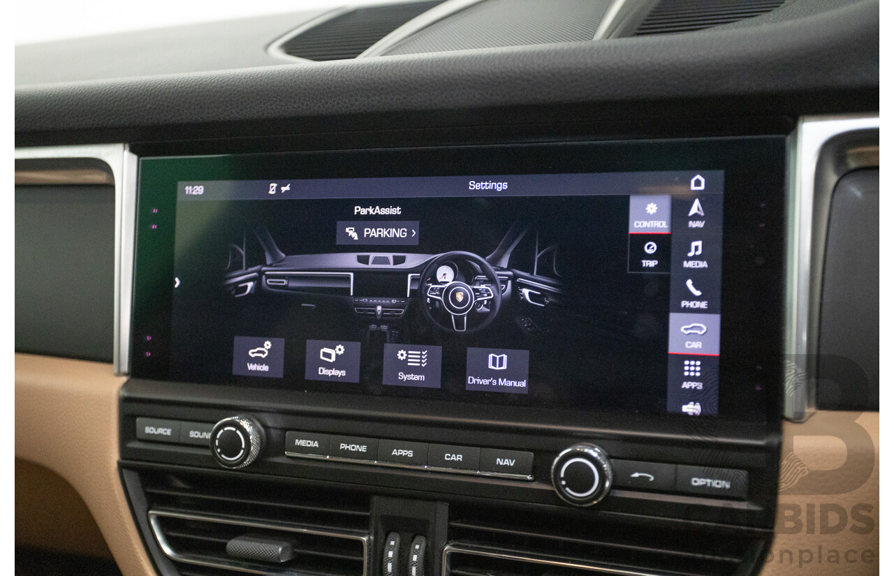 6/2019 Porsche Macan (AWD) 95B MY19 4D Wagon Mamba Green Metallic Turbo 2.0L