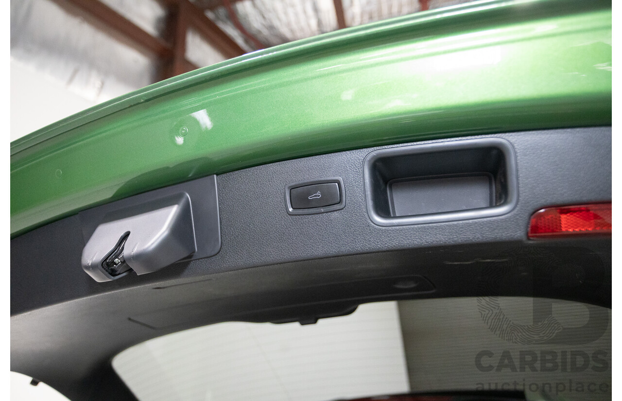 6/2019 Porsche Macan (AWD) 95B MY19 4D Wagon Mamba Green Metallic Turbo 2.0L