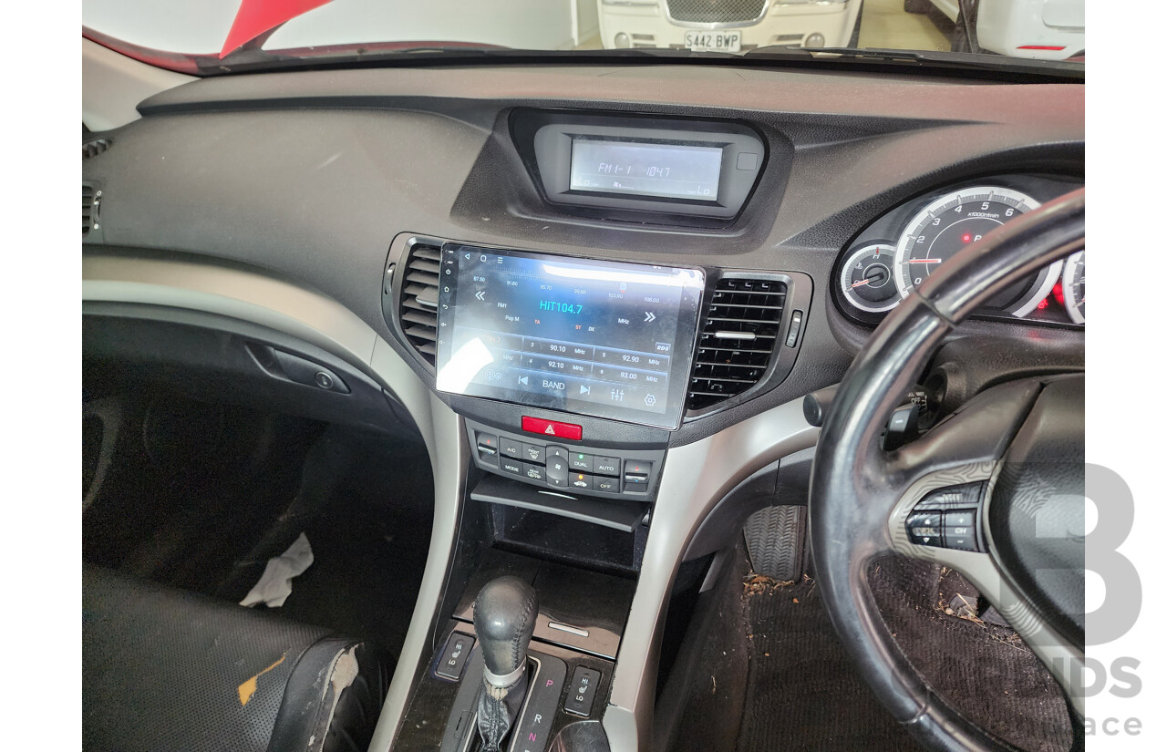 8/2008 Honda Accord EURO Luxury 10 4d Sedan Red 2.4L