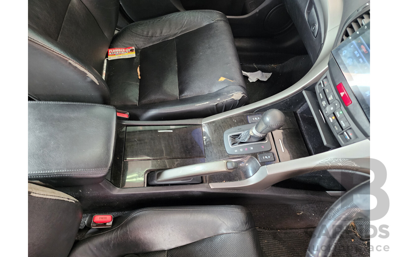 8/2008 Honda Accord EURO Luxury 10 4d Sedan Red 2.4L