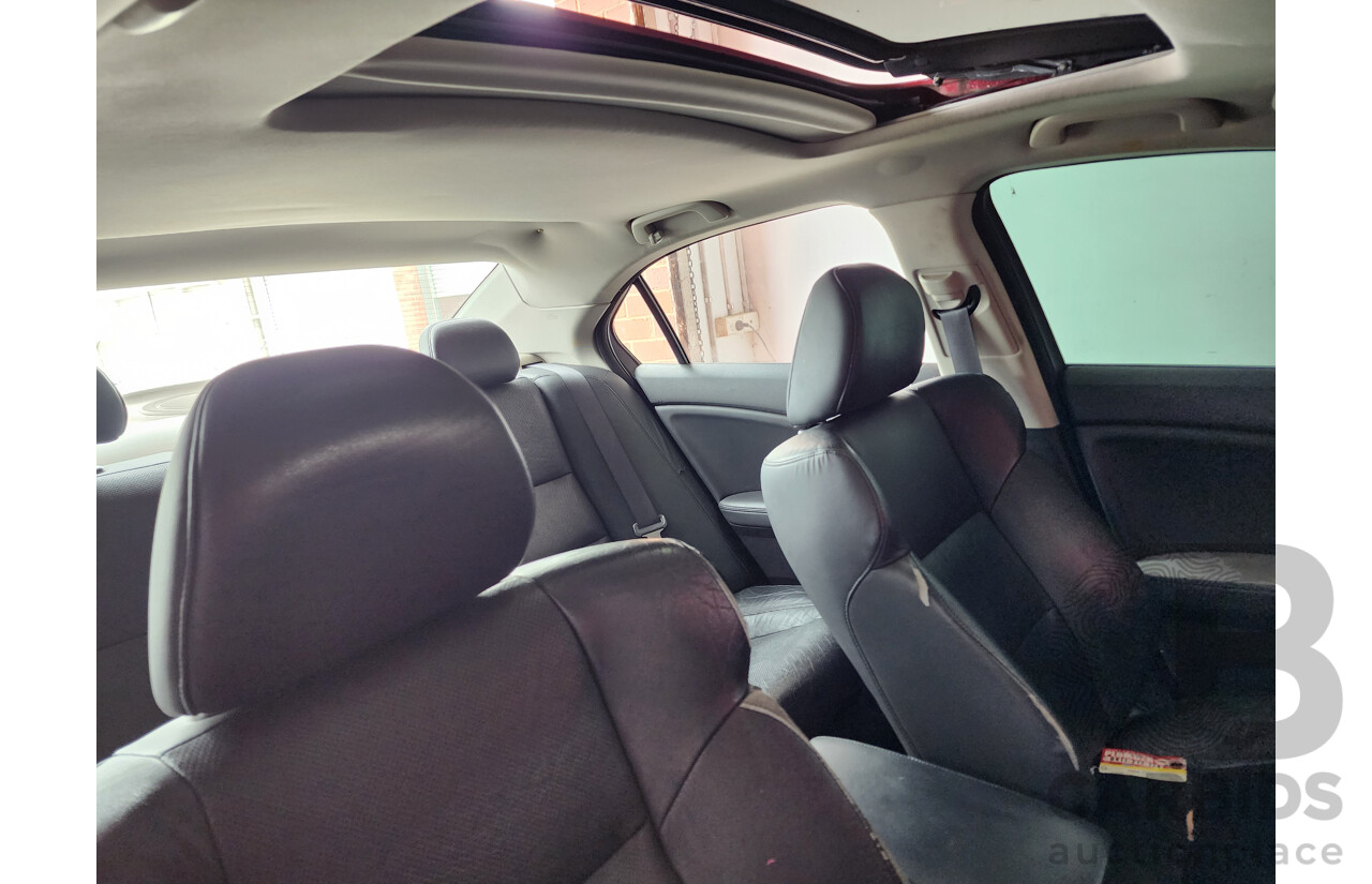 8/2008 Honda Accord EURO Luxury 10 4d Sedan Red 2.4L