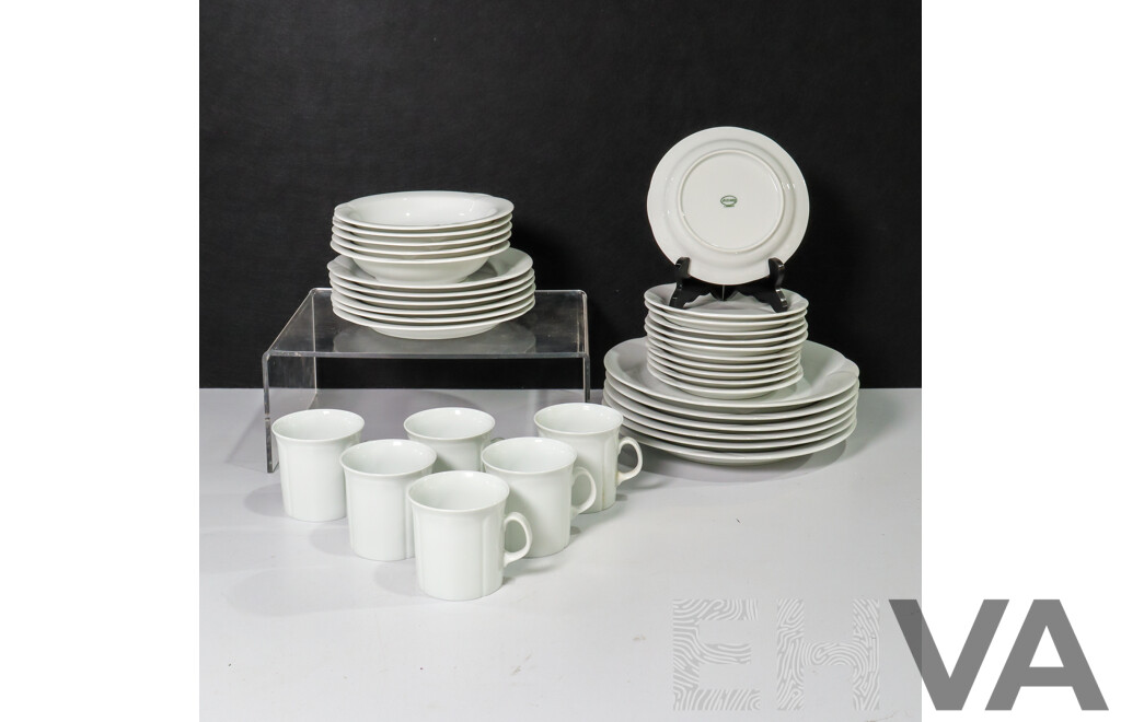 Arzberg Germany 32 Piece Dinner Set
