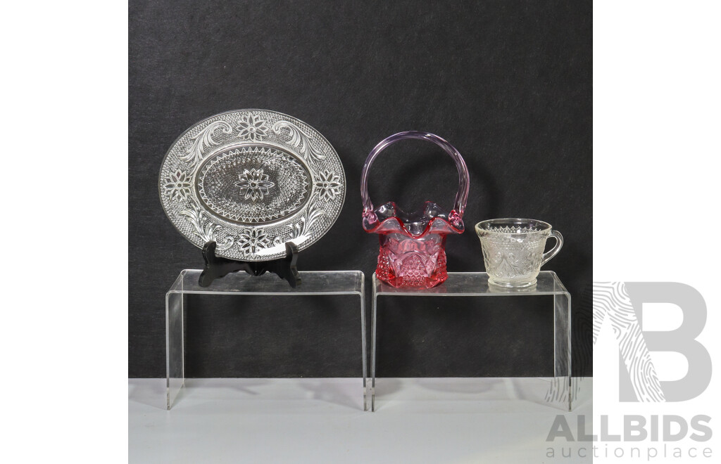 20 Piece Set of Glassware and Tea Pot