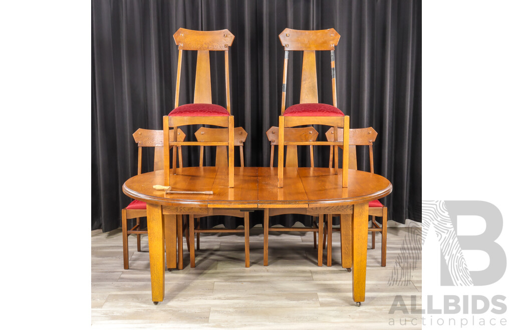 Arts and Crafts Oak Seven Piece Dining Suite